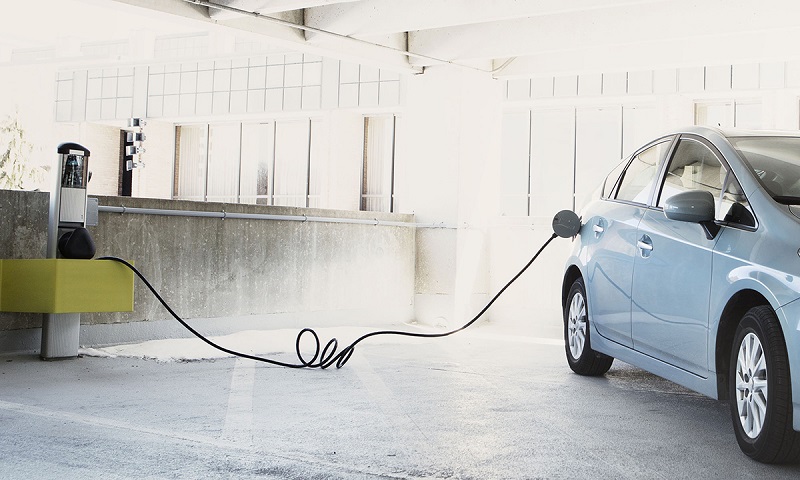 Tuy nhi&ecirc;n xe Hybrid vẫn c&ograve;n một số nhược điểm khiến người mua ph&acirc;n v&acirc;n