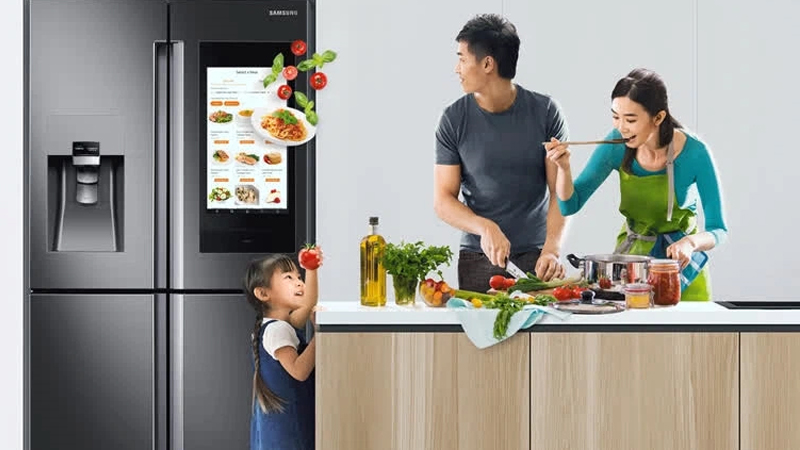 Bạn có thể điều khiển tủ lạnh thông minh thông qua giọng nói