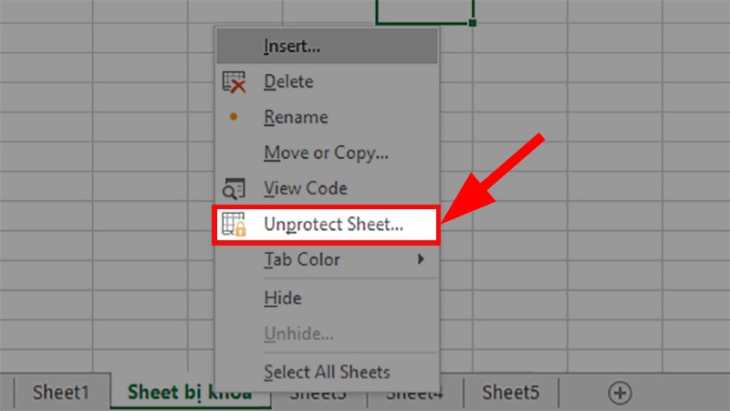 Nhấn chuột phải vào sheet bị khóa > Chọn Unprotect sheet