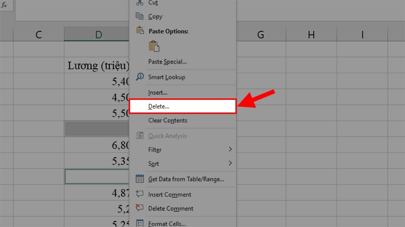Xác định ô trống cần xóa > Nhấn chuột phải vào ô trống đó > Chọn Delete