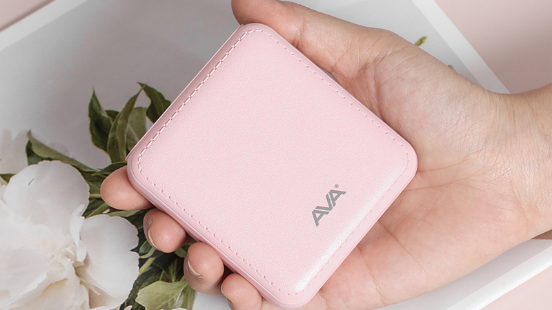 Pin sạc dự phòng AVA DS004 màu hồng nhỏ gọn