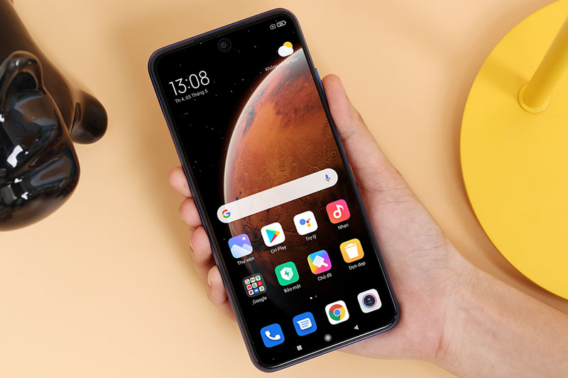 Redmi Note 10 5G sở hữu m&agrave;n h&igrave;nh sắc n&eacute;t