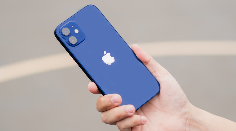 iPhone 12 mang trên mình chất liệu Ceramic Shield thế hệ mới