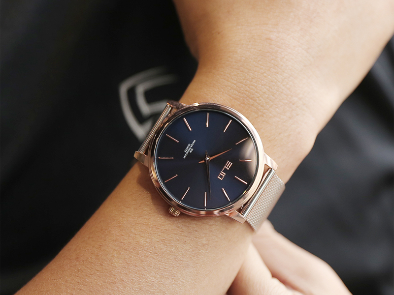 Đồng hồ Elio ES045-02 - Nam có thiết kế sang trọng, hiện đại