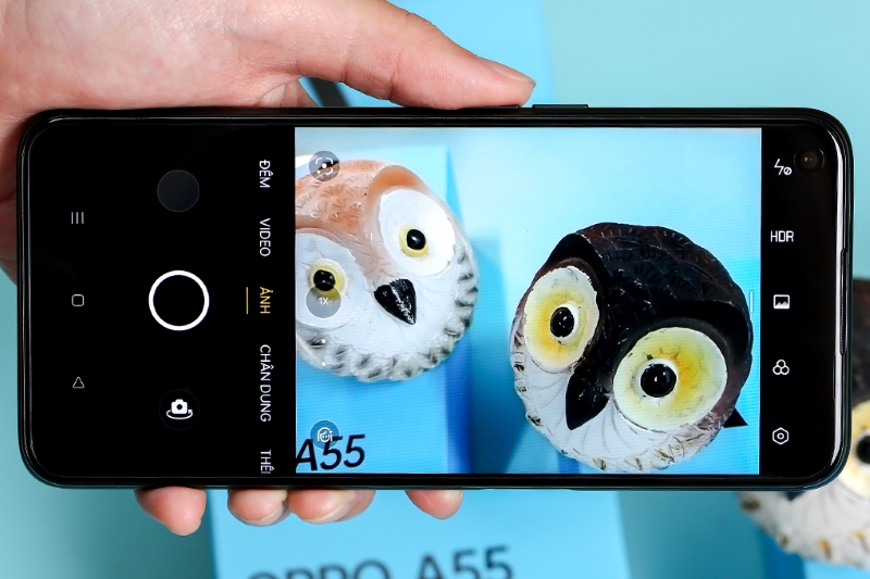 M&agrave;n h&igrave;nh trang bị tấm nền IPS LCD