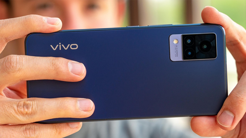 Camera sau của Vivo V21 5G