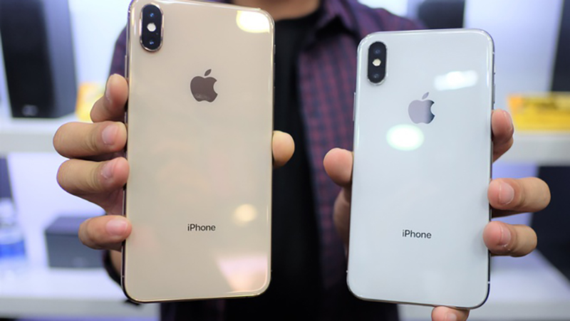 iPhone X được làm từ khung kim loại còn iPhone Xs Max làm từ thép không gỉ