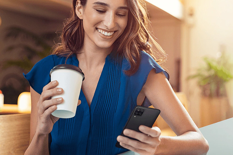 Điện thoại Samsung Galaxy A12 4GB (2021)