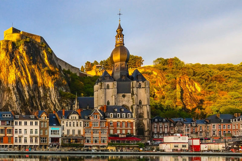 Phong cảnh siêu rộng thu gọn vào camera giúp bạn dễ dàng ôn lại kỷ niệm