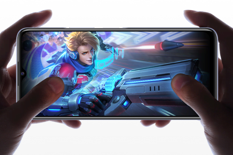 Cấu hình mạnh mẽ, hỗ trợ chơi game mượt mà