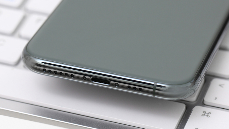 Dung lượng pin của iPhone 11 Pro l&agrave; 3046 mAh, loại pin Li-Ion