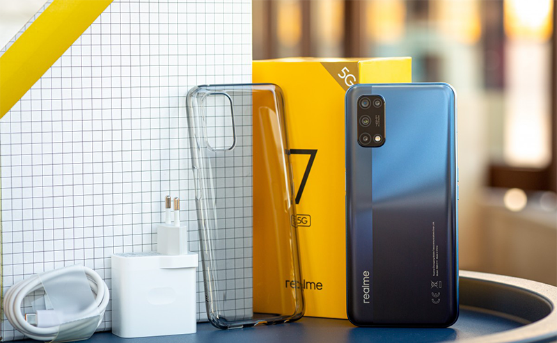 Điện thoại Realme 7 có giá 6.790.000 VNĐ tại Thế Giới Di Động