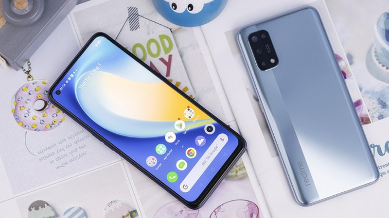 Realme 8 và 7 Pro đều có giá thành rất hợp lý, phù hợp với đa dạng đối tượng