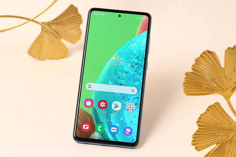 Samsung Galaxy A72 được trang bị kính Gorilla Glass 5 bền bỉ hơn so với A71