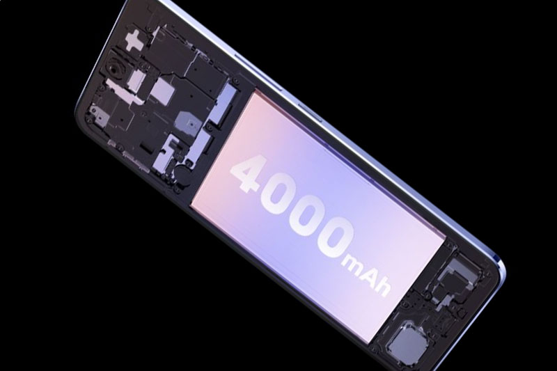 Pin dung lượng cao 4000 mAh và được hỗ trợ sạc nhanh