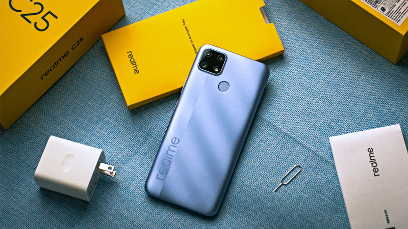 Realme C25 l&agrave; một chiếc điện thoại đ&aacute;ng mua