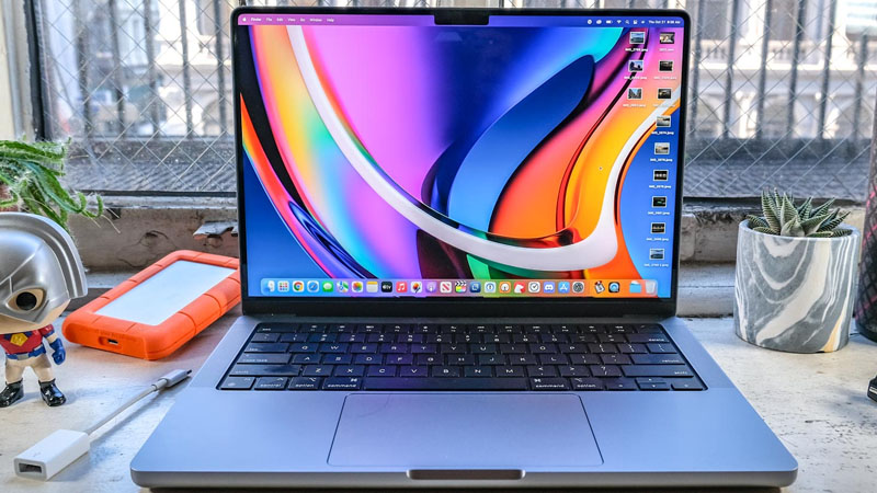 MacBook Pro 2021 có thêm tai thỏ trên webcam