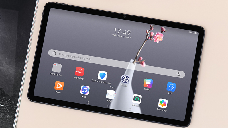  Sử dụng c&aacute;c sản phẩm c&ugrave;ng đến từ Huawei sẽ dễ d&agrave;ng thao t&aacute;c hơn