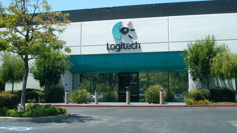 Webcam Logitech của nước nào? Giá bao nhiêu? Tốt không? Nên mua không? - Thegioididong.com