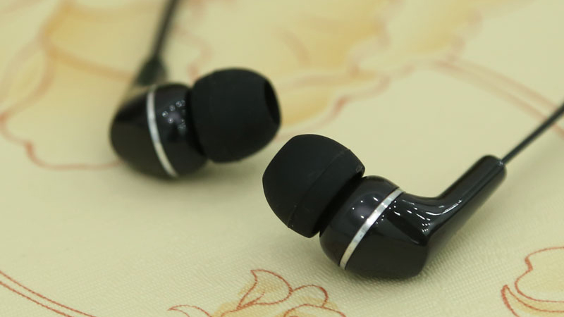 Tai nghe nhét tai Awei Q7Ni với thiết kế nhỏ gọn