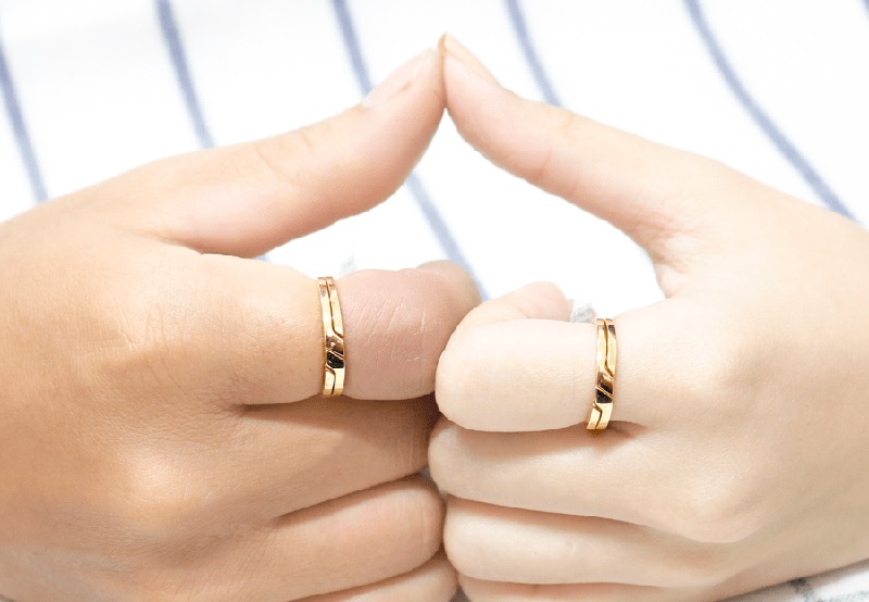 Hải Băng lộ việc đeo nhẫn đôi với chồng cũ Diệp Bảo Ngọc