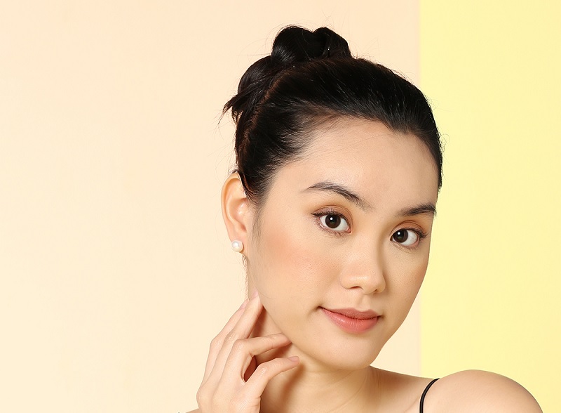 Chất liệu v&agrave;ng mang đến vẻ bề ngo&agrave;i đầy ph&aacute; c&aacute;ch