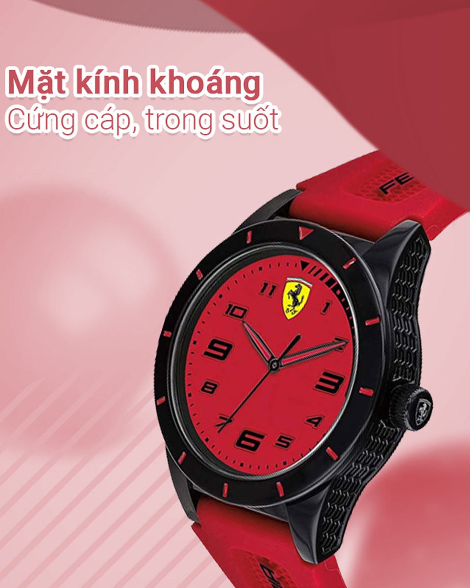 Đồng hồ c&oacute; mặt k&iacute;nh kho&aacute;ng cứng c&aacute;p