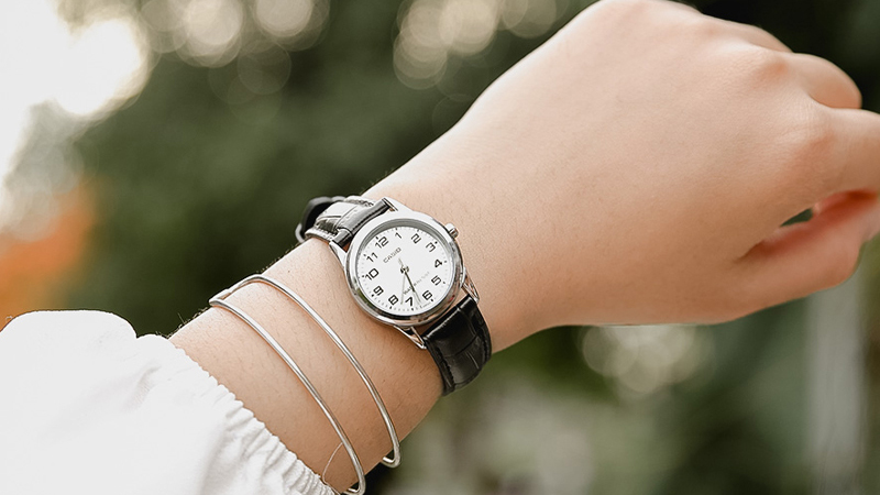 Đồng hồ đ&ocirc;i Casio thanh lịch