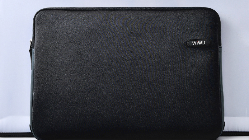 Túi chống sốc Laptop 15 WIWU bo góc màu đen