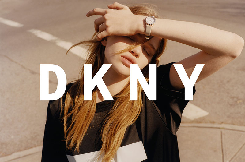 Gi&aacute; th&agrave;nh của một chiếc đồng hồ DKNY ch&iacute;nh h&atilde;ng chỉ từ 2.500.000 đồng đến 4.000.000 đồng 