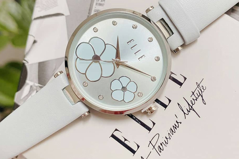 Phương ph&aacute;p tốt nhất để ph&acirc;n biệt l&agrave; so s&aacute;nh th&ocirc;ng tin sản phẩm giữa nơi mua với website ch&iacute;nh h&atilde;ng 