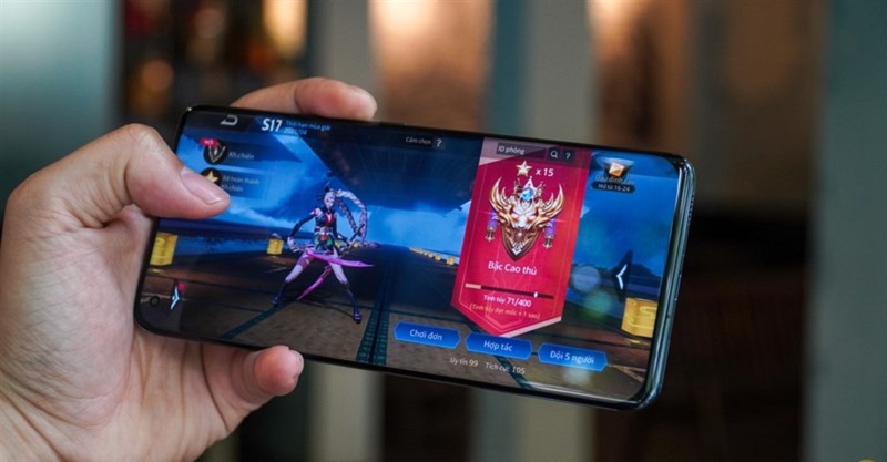 N&ecirc;n chọn điện thoại ph&ugrave; hợp với nhu cầu sử dụng của bản th&acirc;n