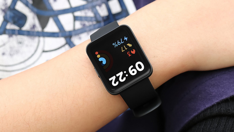 Kh&ocirc;ng c&oacute; qu&aacute; nhiều ch&ecirc;nh lệch giữa t&iacute;nh năng v&agrave; mức gi&aacute; của 2 sản phẩm