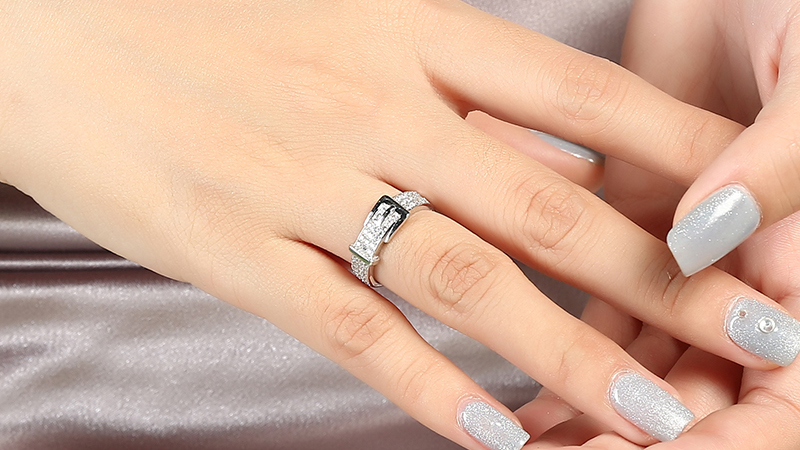 Nhẫn Bạc AvaJi AVJ.R000527 diện mạo thời trang