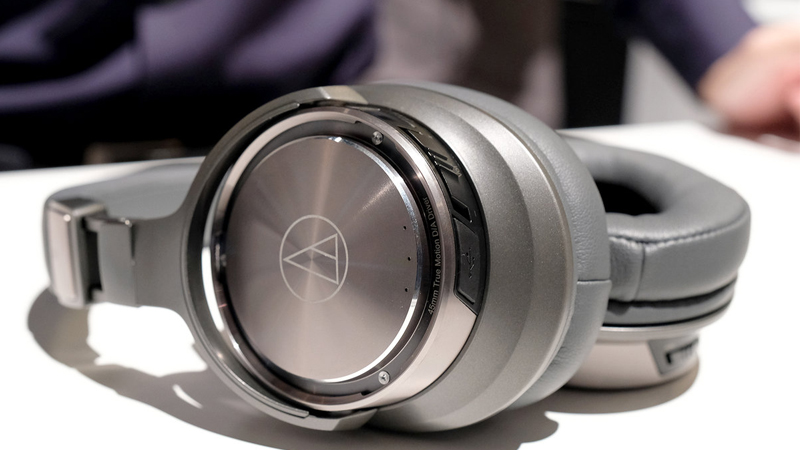 Tai nghe Audio Technica là của Nhật Bản
