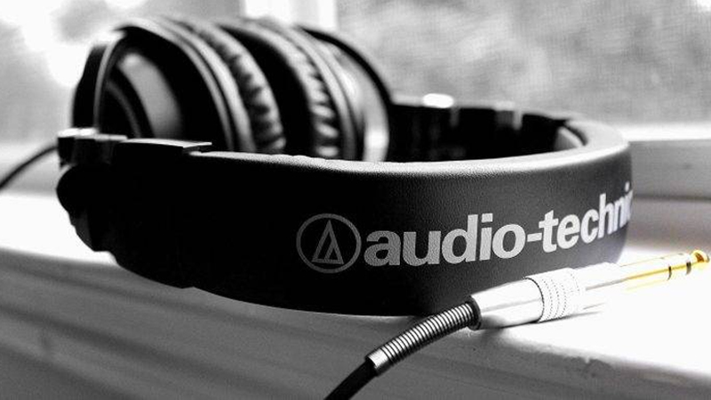 Tai nghe Audio Technica có giá từ 100.000 đồng đến 6 triệu đồng
