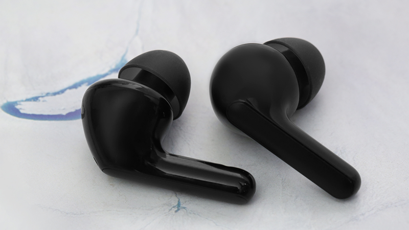 Bạn có thể sử dụng tai nghe LG Tone Free HBS-FN4 liên tục suốt ngày dài mà không lo cạn năng lượng