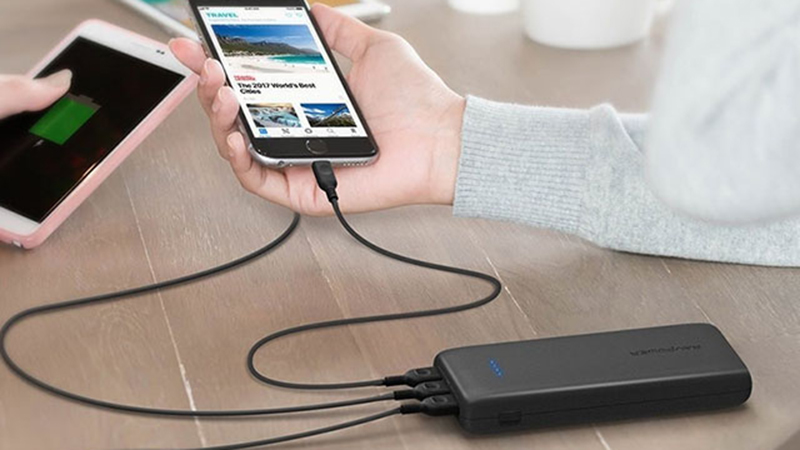 Bạn cũng nên chú ý đến công suất sạc của pin dự phòng