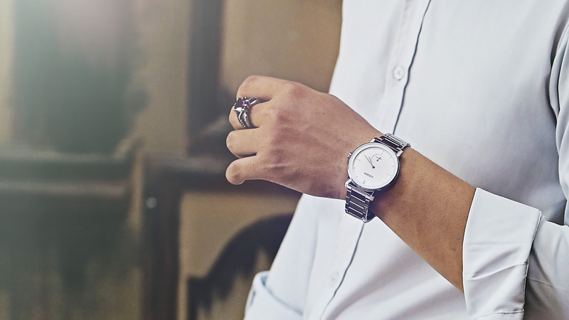 Đồng hồ CITIZEN 42 mm Nam BE9180-52A tôn lên vẻ lịch lãm, sang trọng cho các quý ông