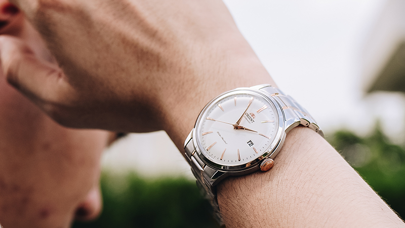 Phong cách thời thượng, sang trọng của đồng hồ ORIENT 40 mm Automatic Nam RA-AC0004S10B