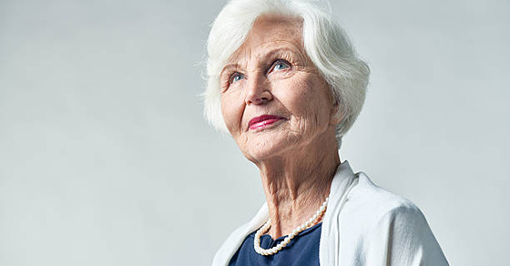 Gợi ý những món trang sức tặng mẹ ý nghĩa và tinh tế nhất