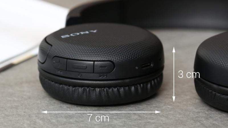 Lớp chụp tai nghe Bluetooth Sony WH-CH510