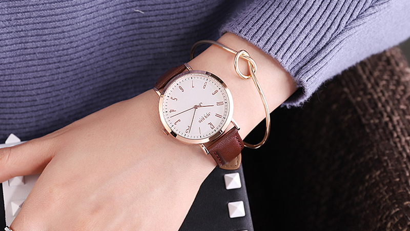 Sắm đồng hồ có kích cỡ vừa vặn với cổ tay