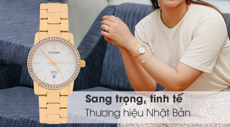 Dây đeo của mẫu đồng hồ chắc chắn, mát tay khi đeo