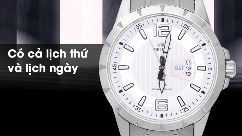 Đồng hồ nam Orient FUG1X005W9 có thiết kế mặt số to bản 43 mm, đi kèm lịch thứ và ngày