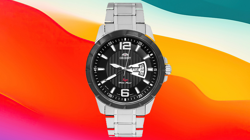 Orient FUG1X001B9 là mẫu đồng hồ nam tinh tế với đường kính mặt 43 mm, mỏng 9 mm