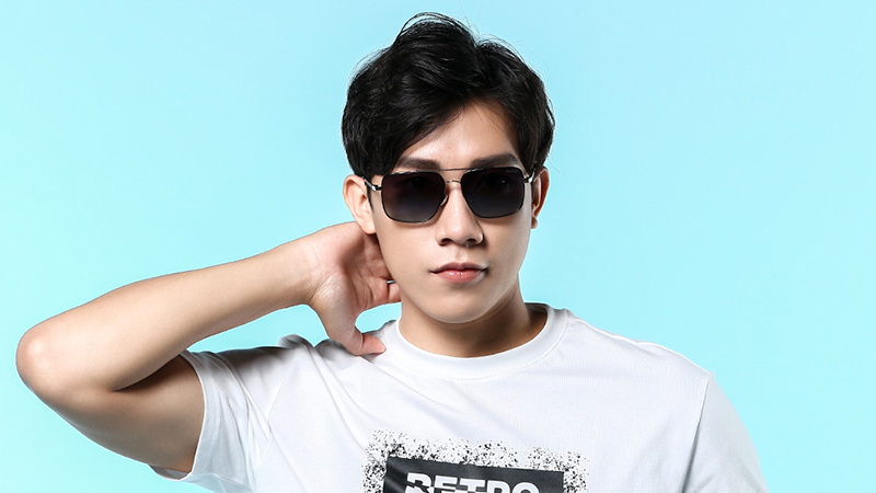 Mắt kính Firebird F92222-59-C32 có kiểu dáng hiện đại, phong cách sang trọng