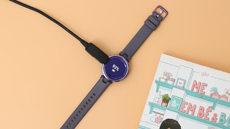 Đồng hồ thông minh Garmin Lily