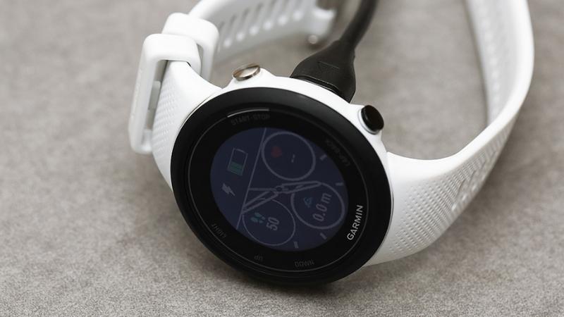 Đồng hồ thông minh Garmin Swim 2