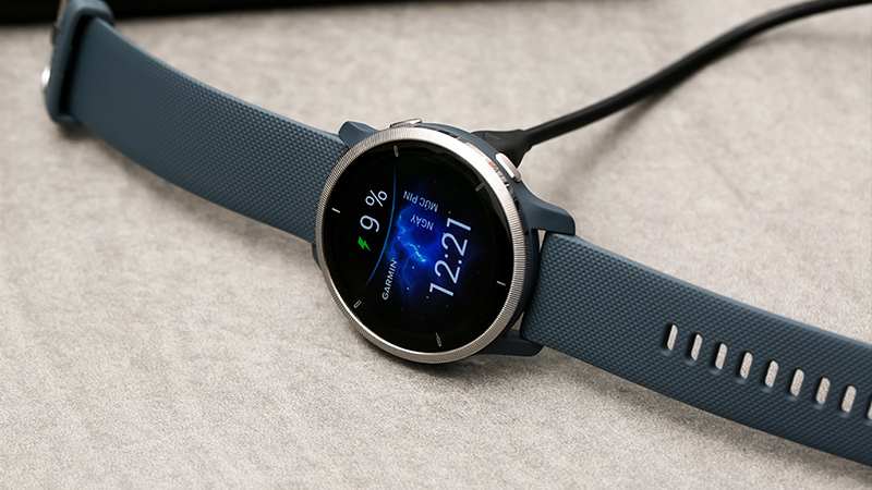 Đồng hồ th&ocirc;ng minh kiểu d&aacute;ng năng động, trẻ trung